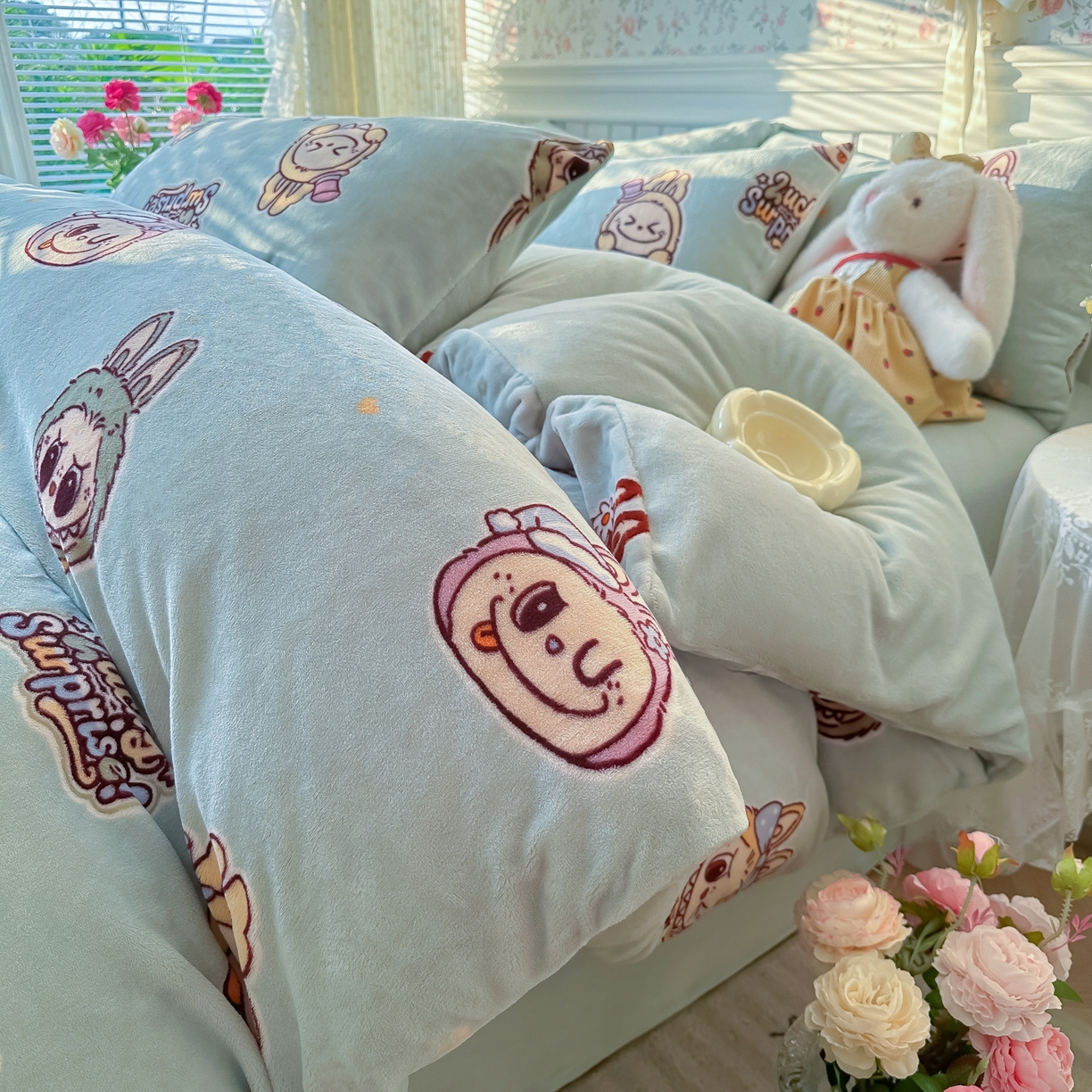 91家纺网 家纺一手货源 找家纺 韩巢家纺 2025新款高克重印花牛奶绒床品四件套 拉布布