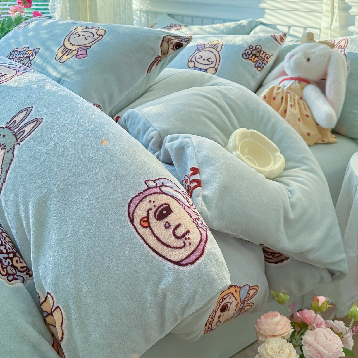 91家纺网 家纺一手货源 找家纺 韩巢家纺 2025新款高克重印花牛奶绒床品四件套 拉布布