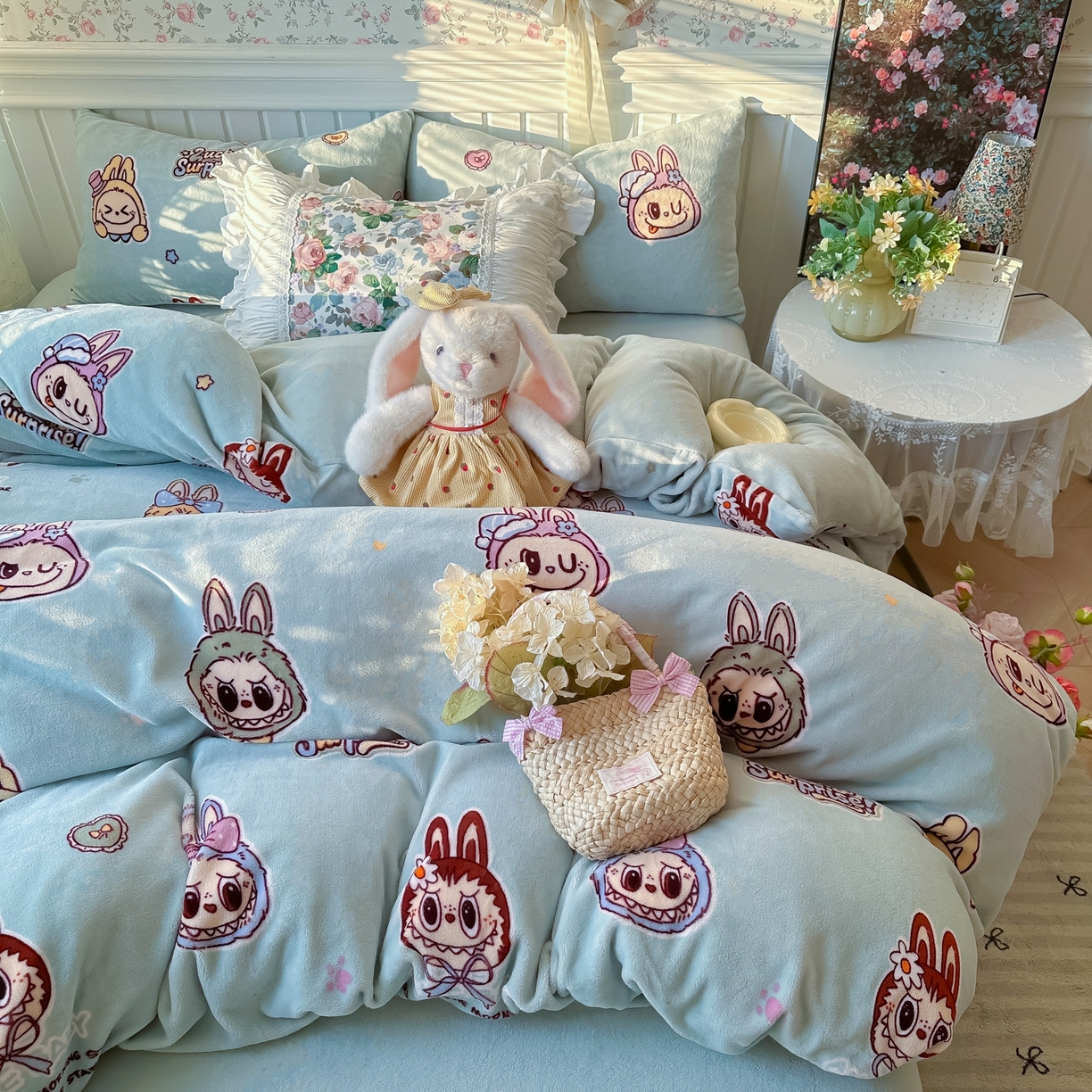 91家纺网 家纺一手货源 找家纺 韩巢家纺 2025新款高克重印花牛奶绒床品四件套 拉布布