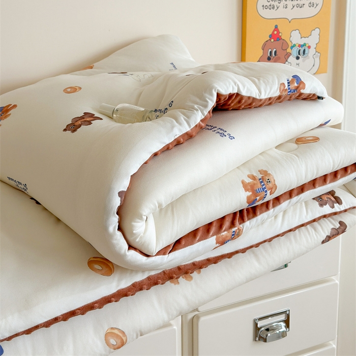 91家纺网 家纺一手货源 找家纺 暖生活 2025新款针织棉豆豆绒大豆秋冬被 被子被芯 面包圈圈