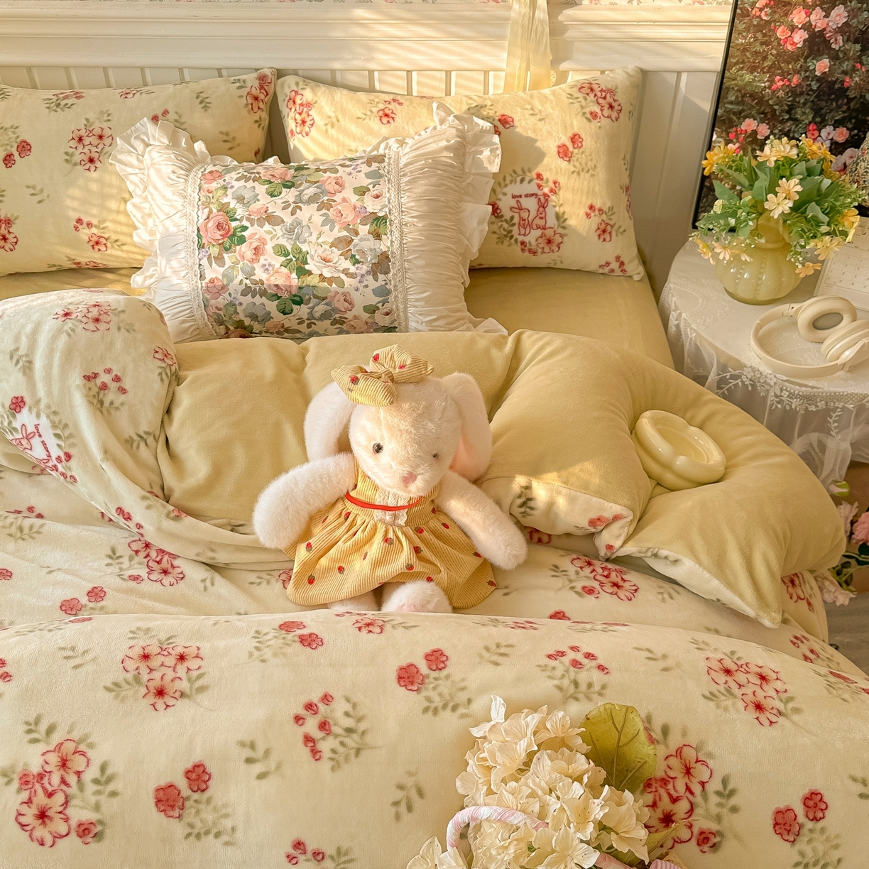 91家纺网 家纺一手货源 找家纺 韩巢家纺 2025新款高克重印花牛奶绒床品四件套 两小无猜