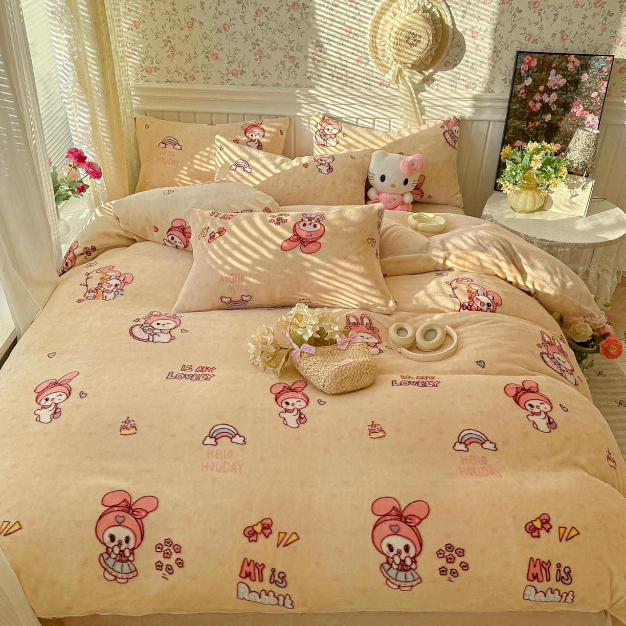 91家纺网 家纺一手货源 找家纺 韩巢家纺 2025新款高克重印花牛奶绒床品四件套 美乐蒂