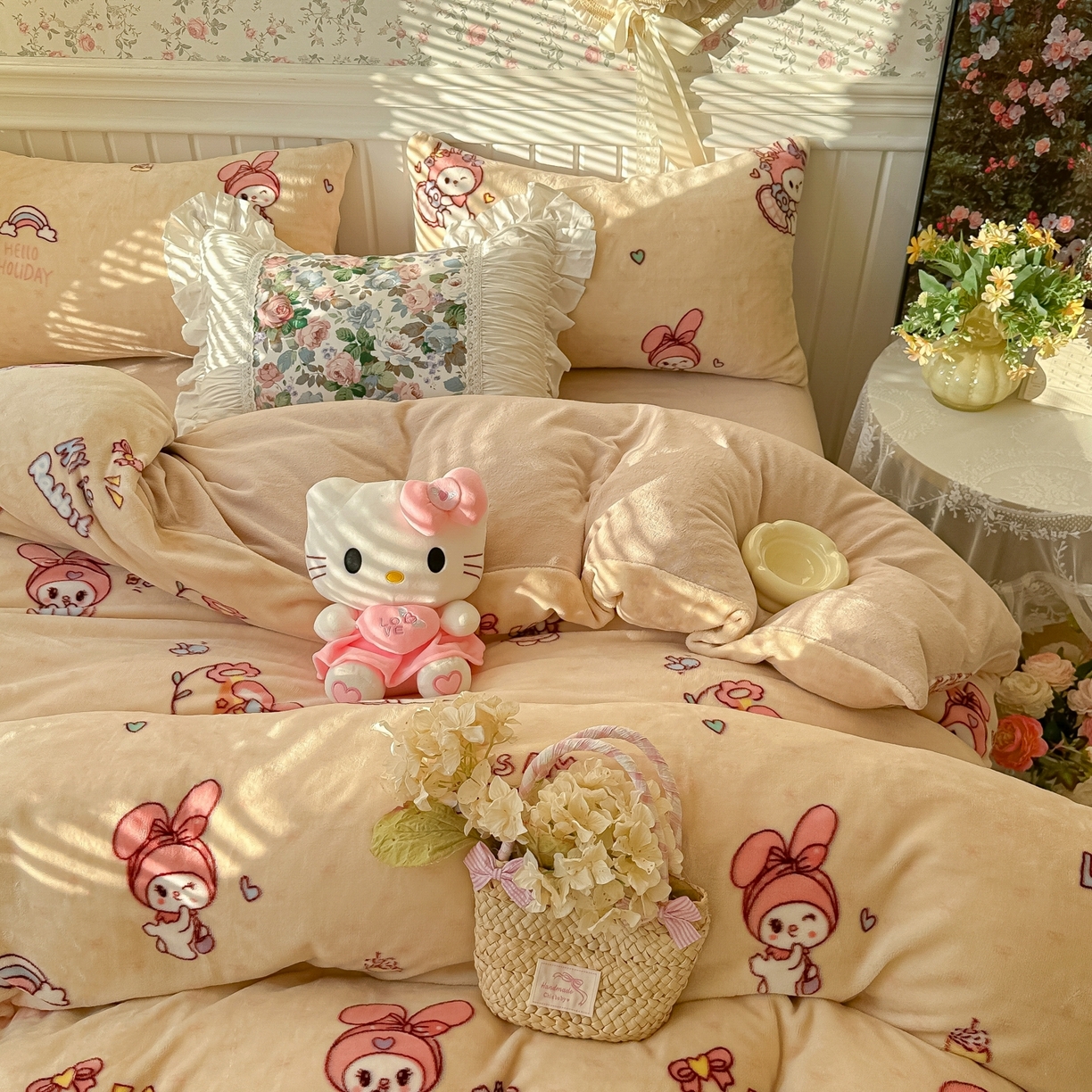 91家纺网 家纺一手货源 找家纺 韩巢家纺 2025新款高克重印花牛奶绒床品四件套 美乐蒂