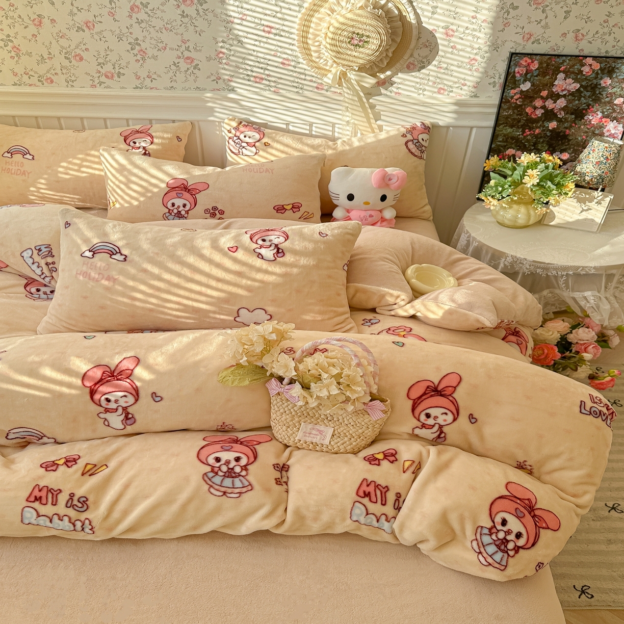 91家纺网 家纺一手货源 找家纺 韩巢家纺 2025新款高克重印花牛奶绒床品四件套 美乐蒂