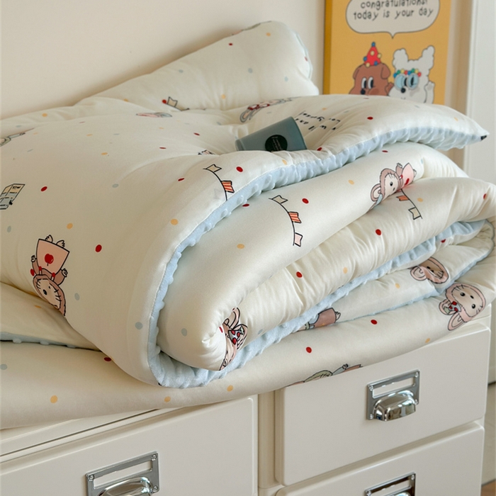 91家纺网 家纺一手货源 找家纺 暖生活 2025新款针织棉豆豆绒大豆秋冬被 被子被芯 喵布布