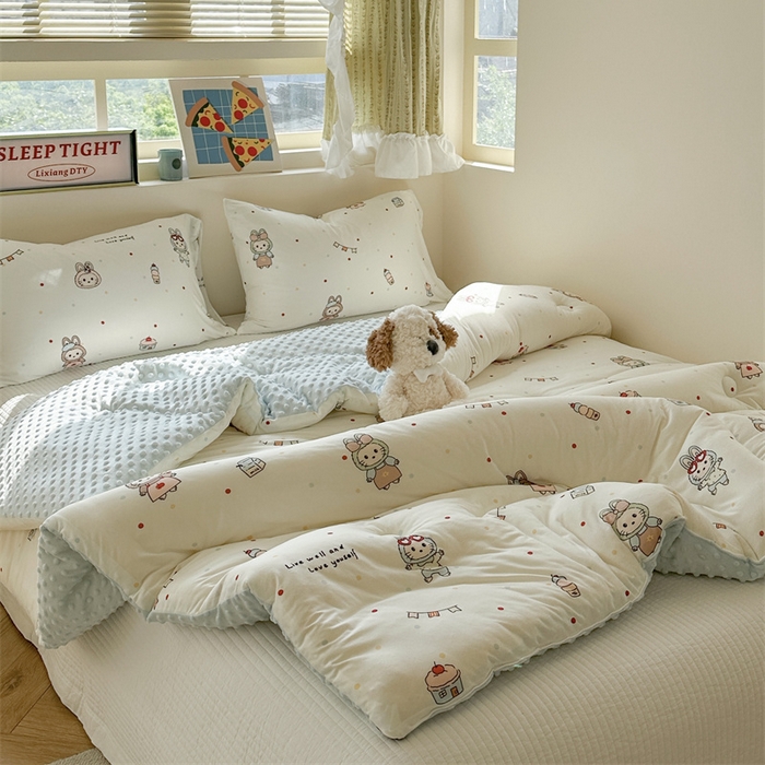 91家纺网 家纺一手货源 找家纺 暖生活 2025新款针织棉豆豆绒大豆秋冬被 被子被芯 喵布布