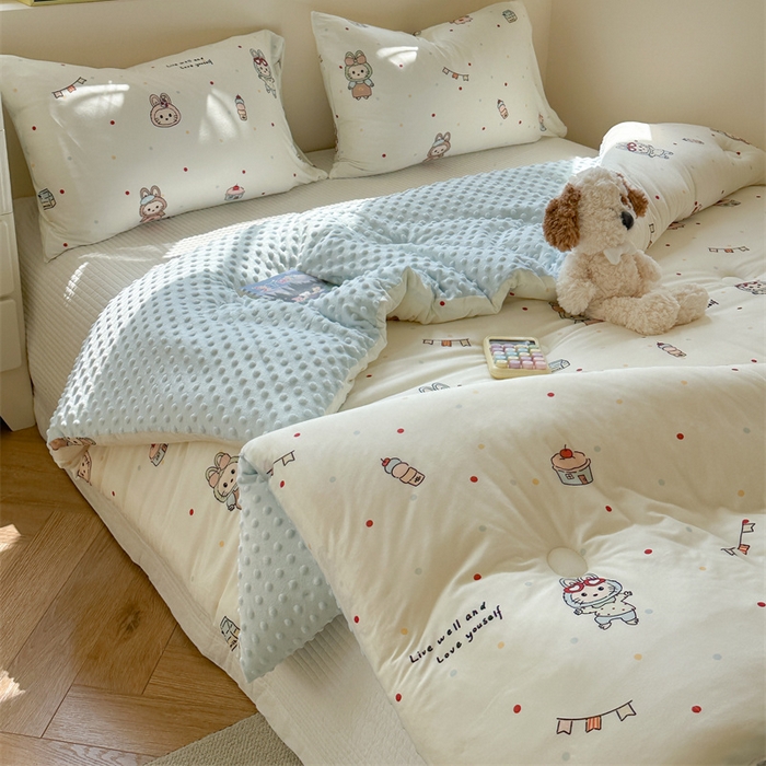 91家纺网 家纺一手货源 找家纺 暖生活 2025新款针织棉豆豆绒大豆秋冬被 被子被芯 喵布布