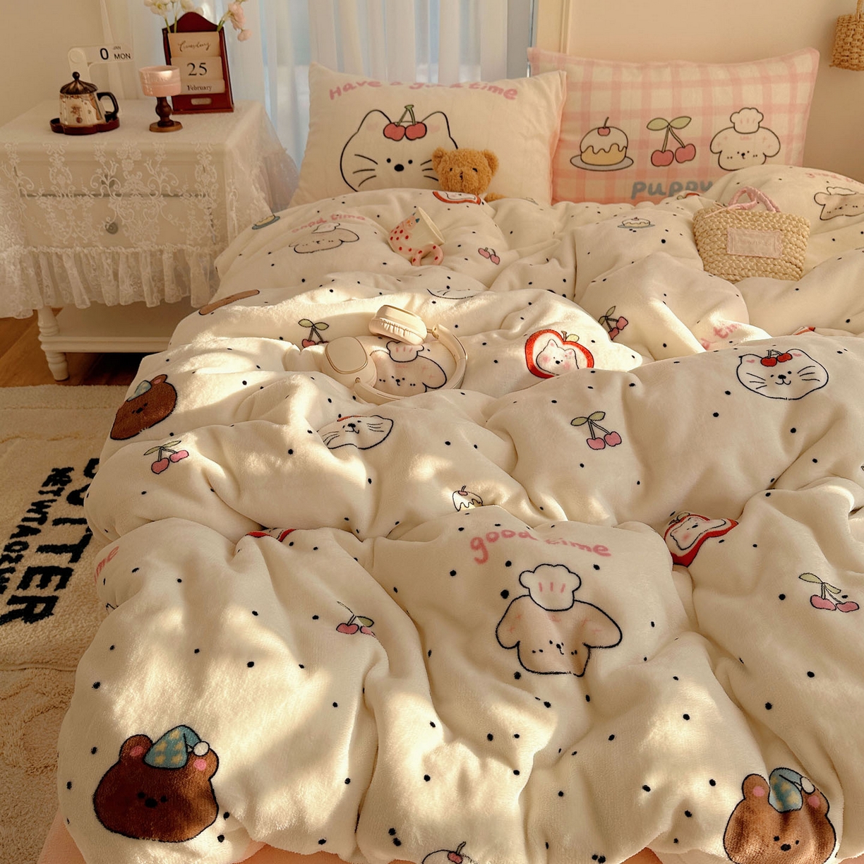 91家纺网 家纺一手货源 找家纺 美乐迪家纺 2025秋冬新款牛奶绒四件套 墨点小狗