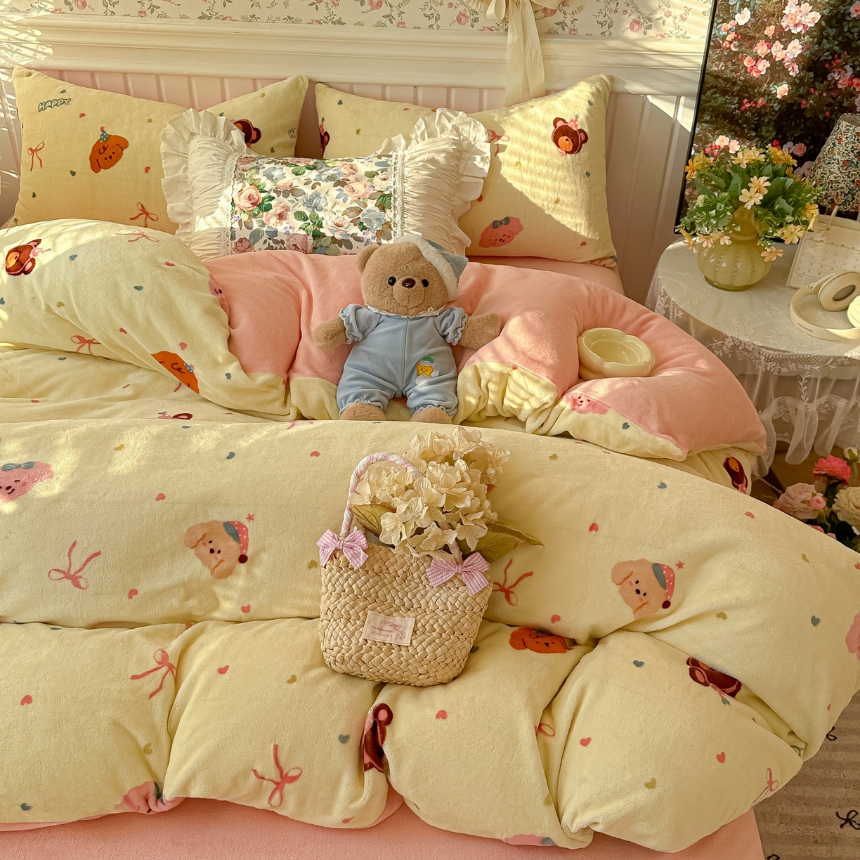 91家纺网 家纺一手货源 找家纺 韩巢家纺 2025新款高克重印花牛奶绒床品四件套 美梦