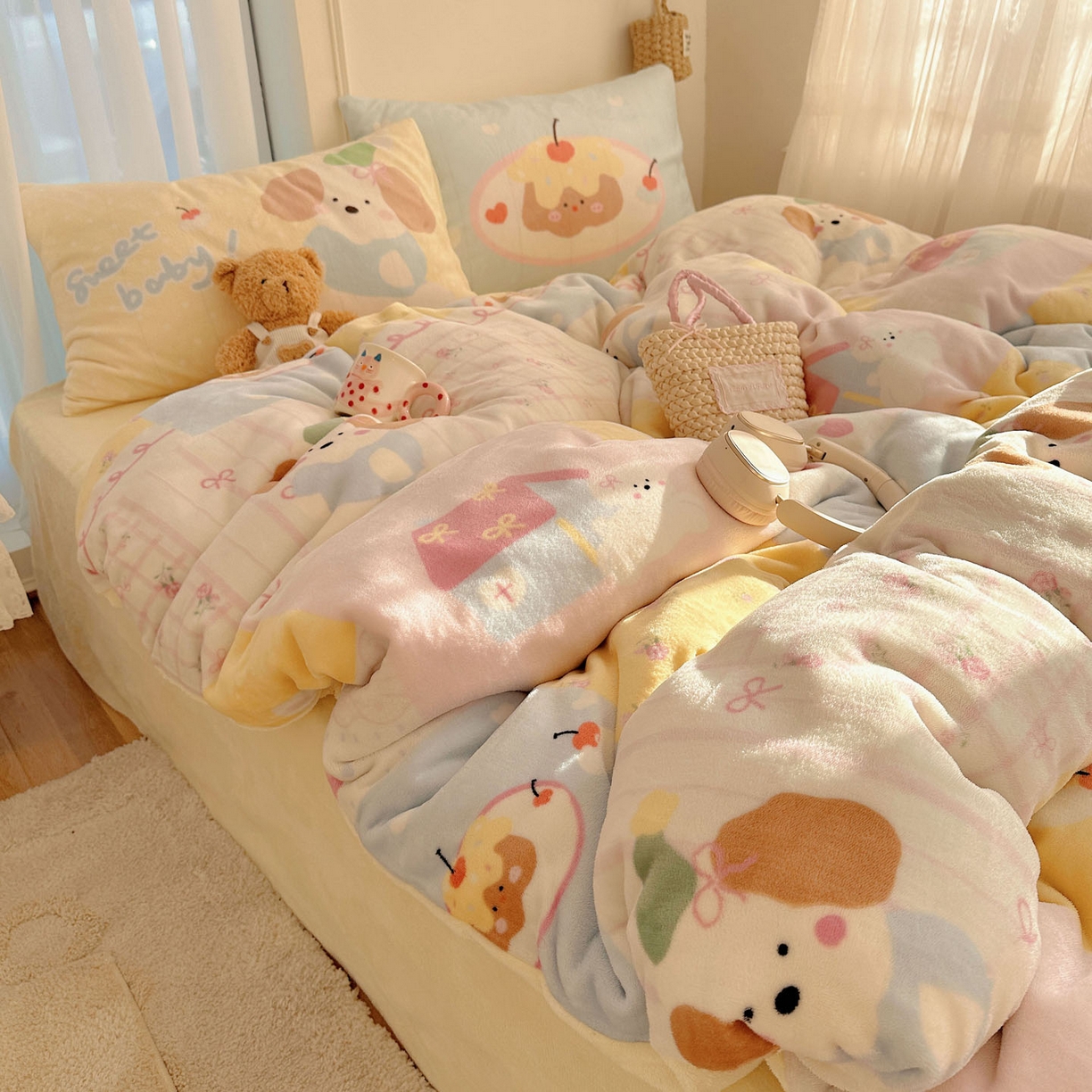 91家纺网 家纺一手货源 找家纺 美乐迪家纺 2025秋冬新款牛奶绒四件套 拼接小狗