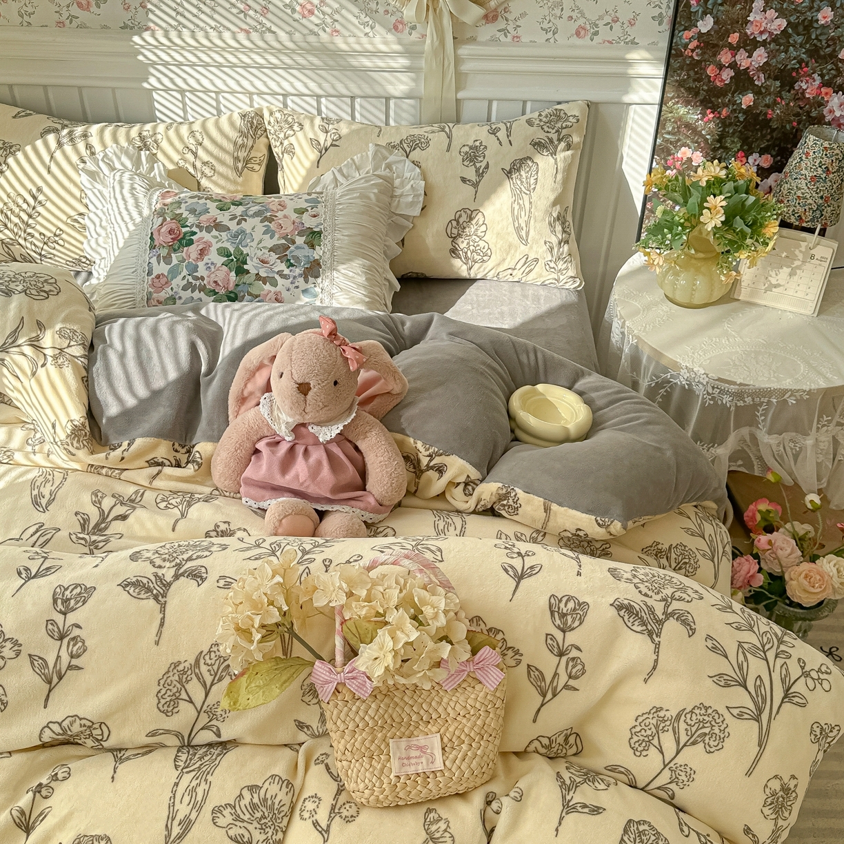 91家纺网 家纺一手货源 找家纺 韩巢家纺 2025新款高克重印花牛奶绒床品四件套 免斯基