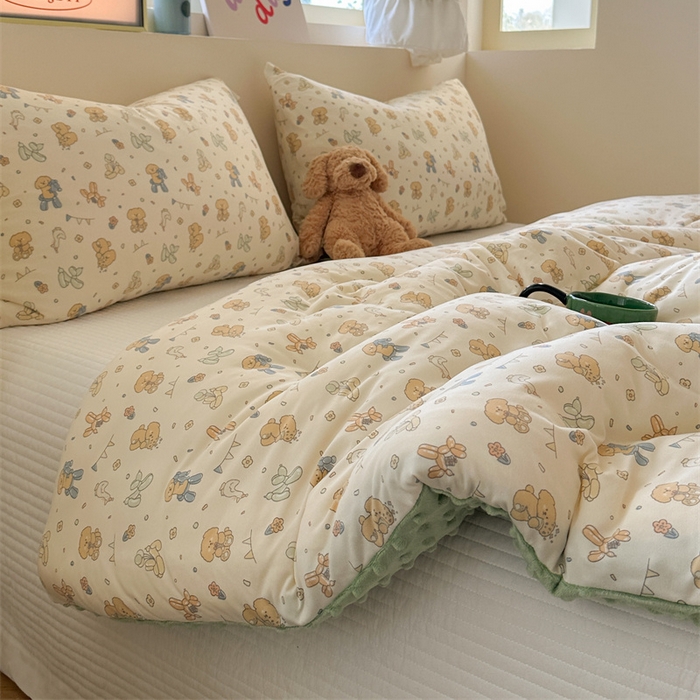 91家纺网 家纺一手货源 找家纺 暖生活 2025新款针织棉豆豆绒大豆秋冬被 被子被芯 气球小狗