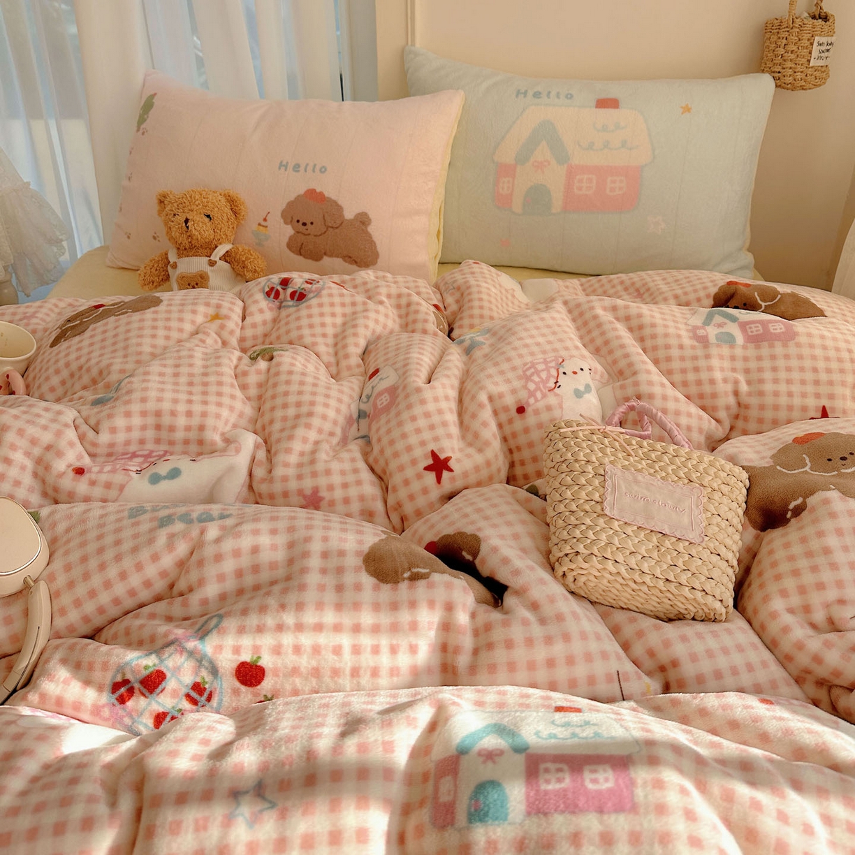 91家纺网 家纺一手货源 找家纺 美乐迪家纺 2025秋冬新款牛奶绒四件套 圣诞狗狗