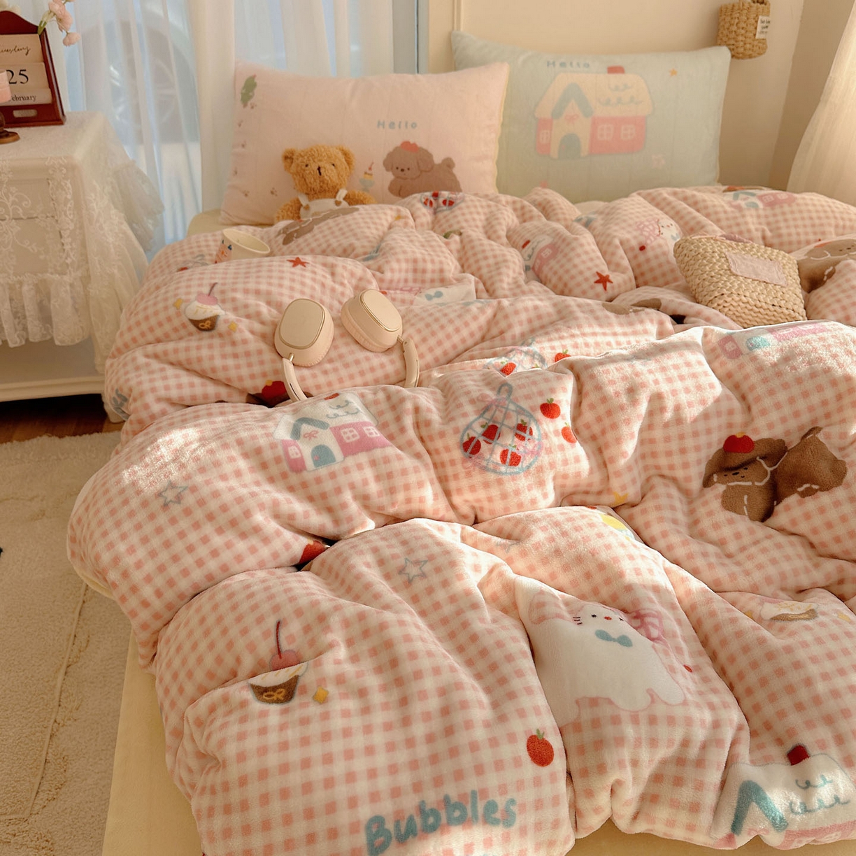 91家纺网 家纺一手货源 找家纺 美乐迪家纺 2025秋冬新款牛奶绒四件套 圣诞狗狗