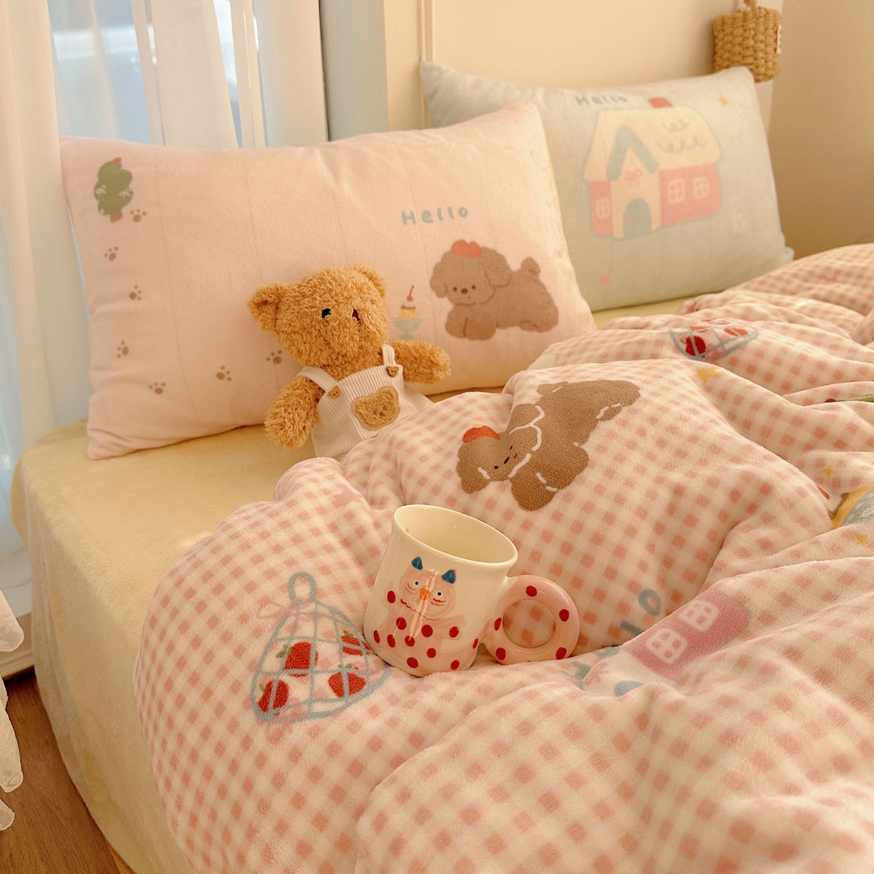 91家纺网 家纺一手货源 找家纺 美乐迪家纺 2025秋冬新款牛奶绒四件套 圣诞狗狗