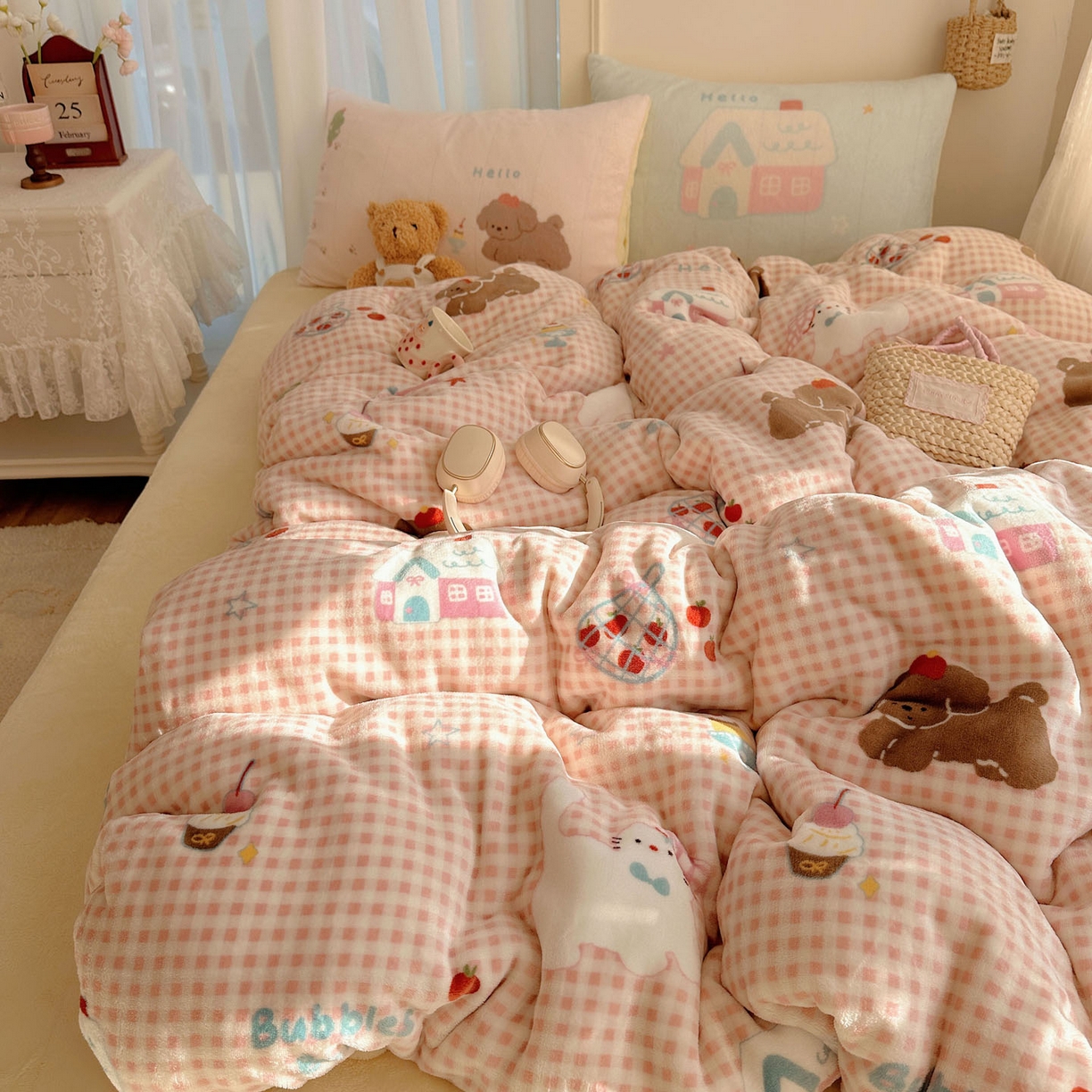 91家纺网 家纺一手货源 找家纺 美乐迪家纺 2025秋冬新款牛奶绒四件套 圣诞狗狗