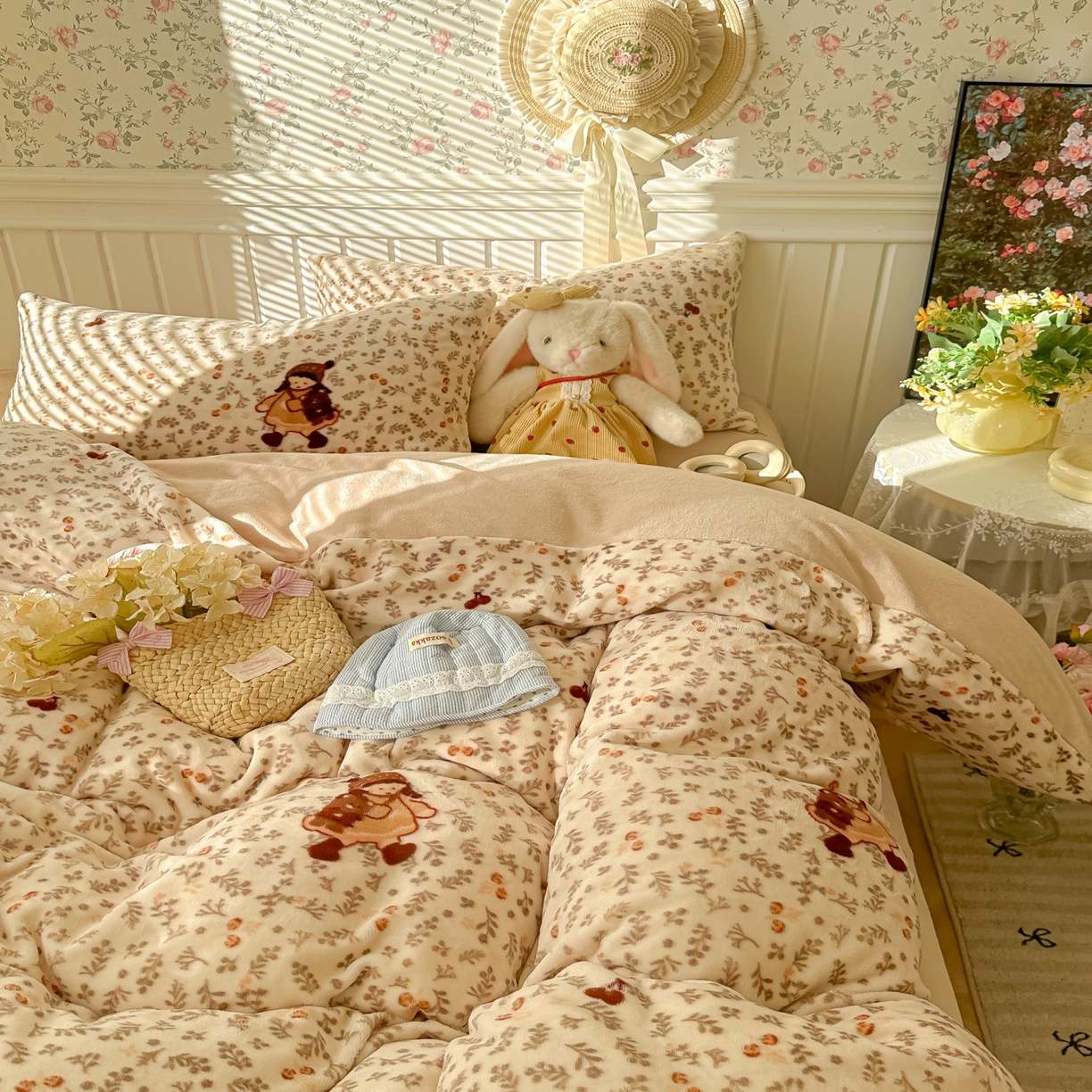 91家纺网 家纺一手货源 找家纺 韩巢家纺 2025新款高克重印花牛奶绒床品四件套 甜美女孩