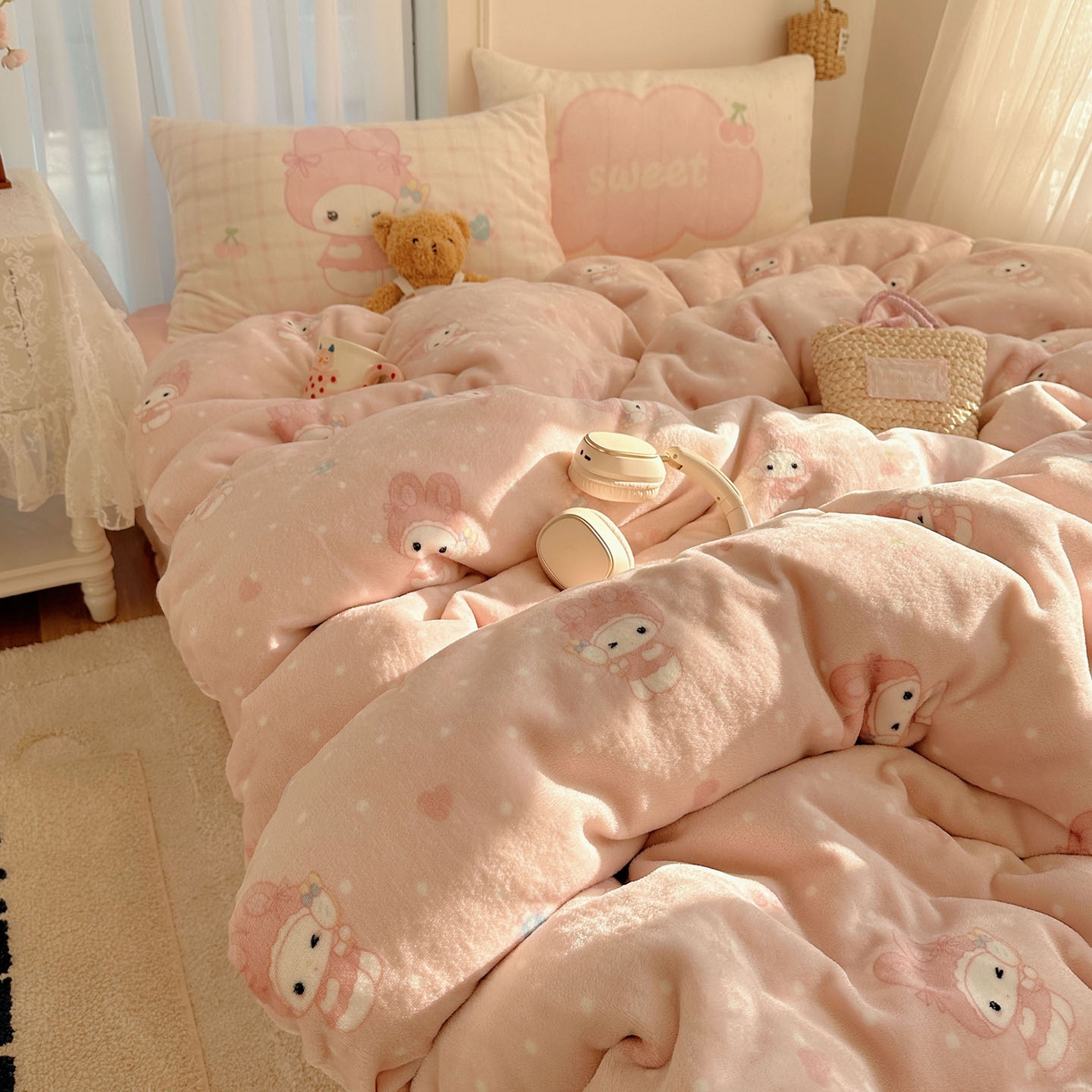 91家纺网 家纺一手货源 找家纺 美乐迪家纺 2025秋冬新款牛奶绒四件套 头套小兔