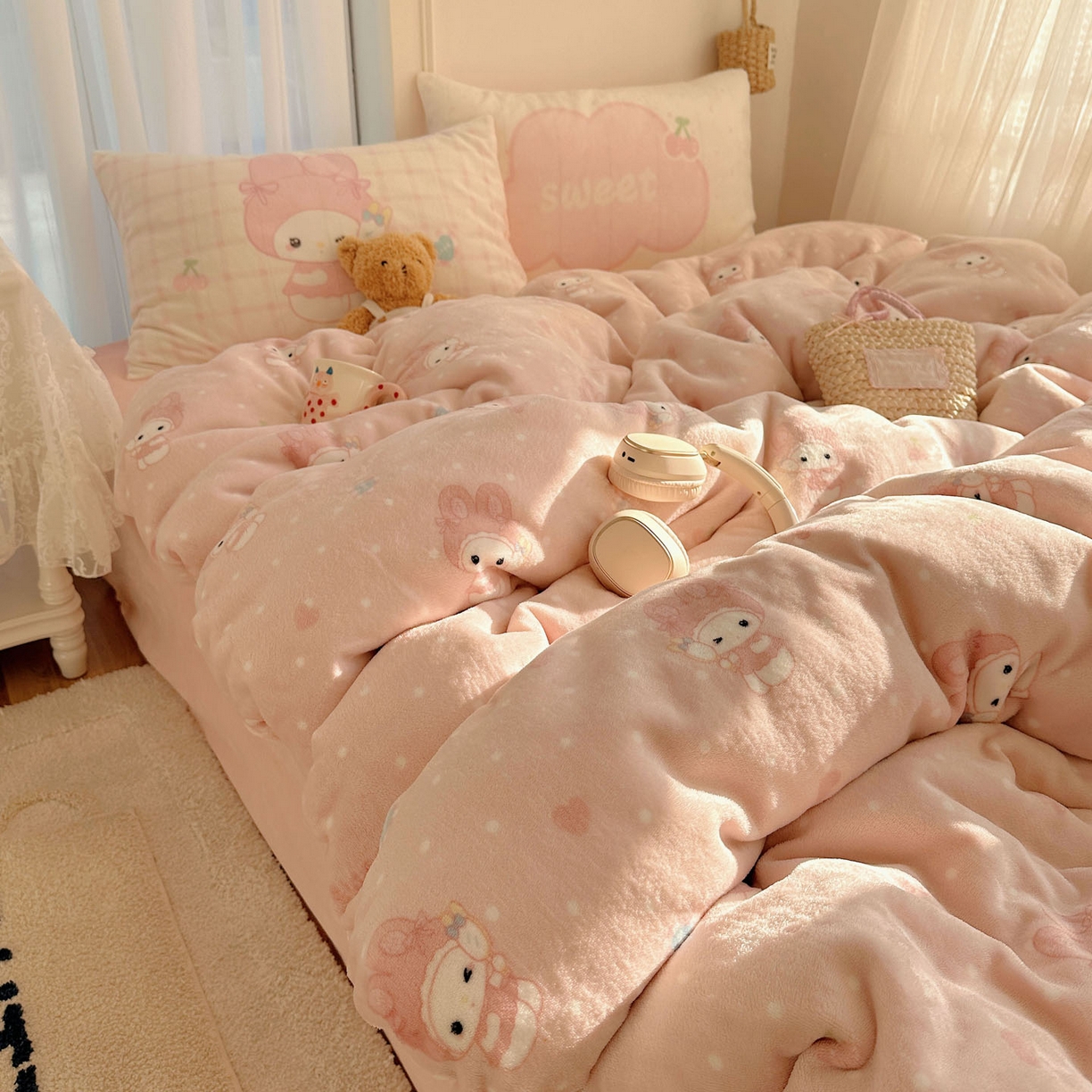 91家纺网 家纺一手货源 找家纺 美乐迪家纺 2025秋冬新款牛奶绒四件套 头套小兔