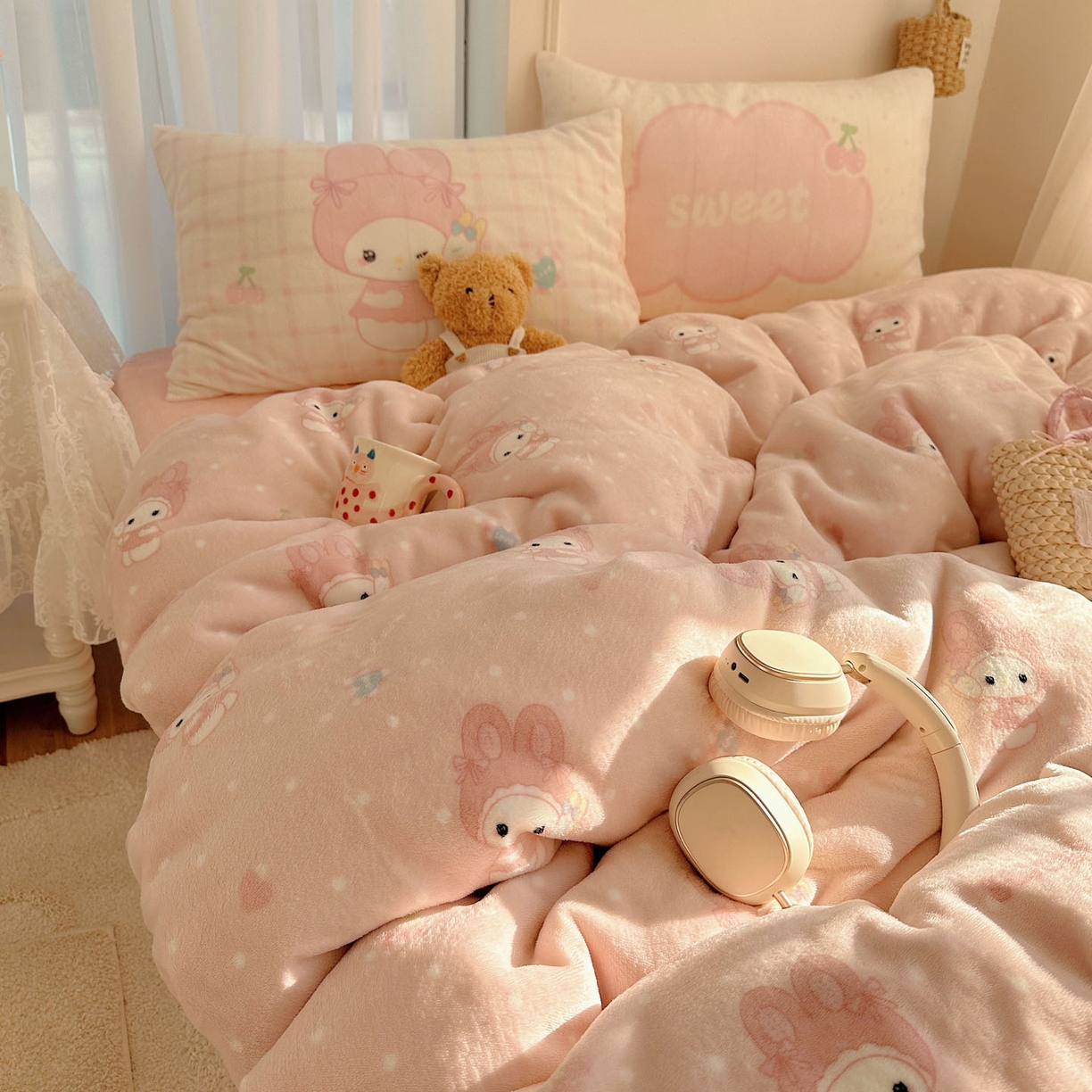 91家纺网 家纺一手货源 找家纺 美乐迪家纺 2025秋冬新款牛奶绒四件套 头套小兔