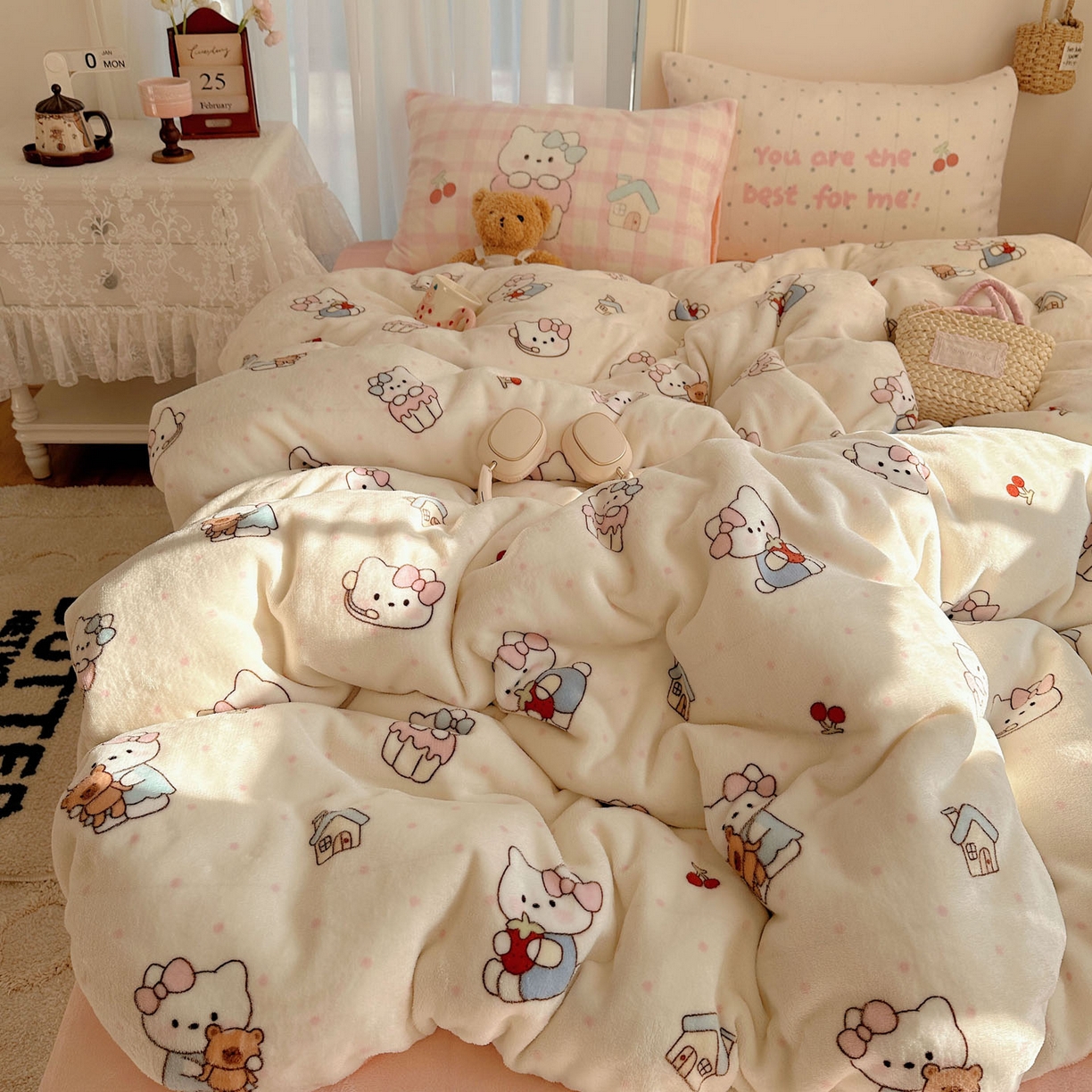 91家纺网 家纺一手货源 找家纺 美乐迪家纺 2025秋冬新款牛奶绒四件套 小猫的家