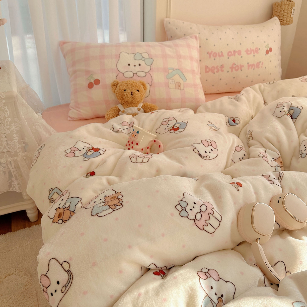 91家纺网 家纺一手货源 找家纺 美乐迪家纺 2025秋冬新款牛奶绒四件套 小猫的家