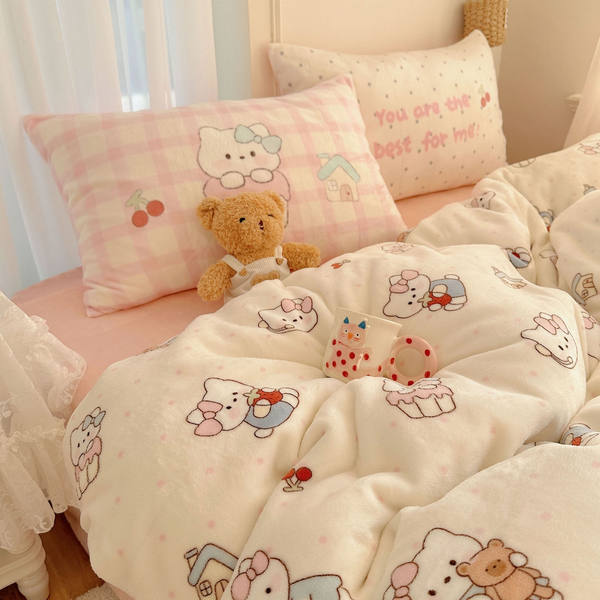 91家纺网 家纺一手货源 找家纺 美乐迪家纺 2025秋冬新款牛奶绒四件套 小猫的家