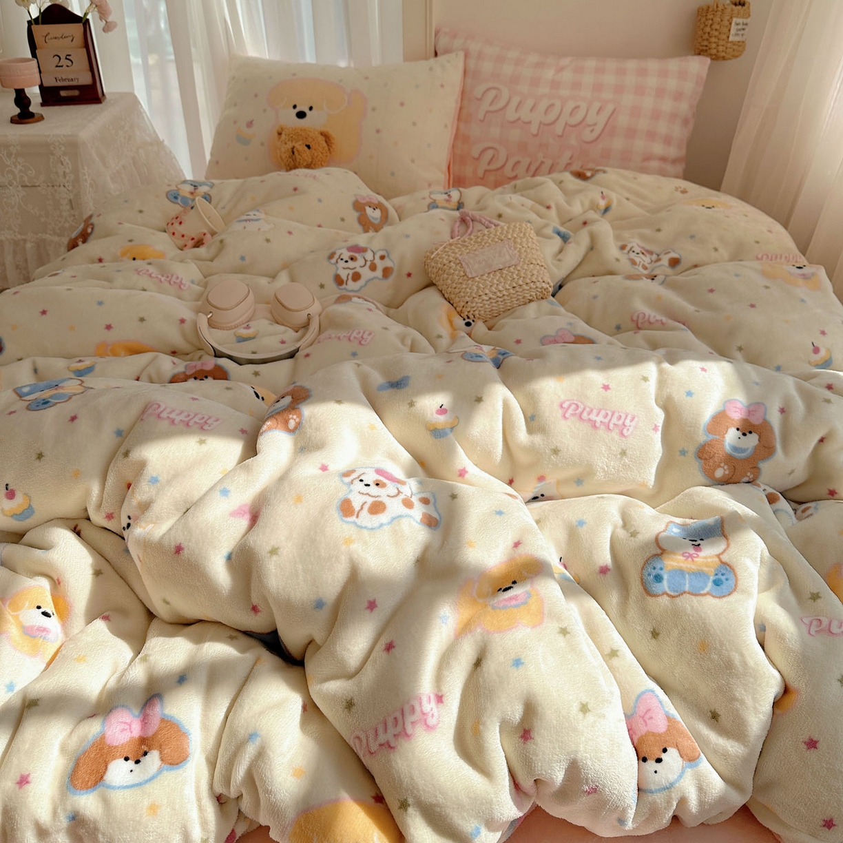 91家纺网 家纺一手货源 找家纺 美乐迪家纺 2025秋冬新款牛奶绒四件套 许愿小狗