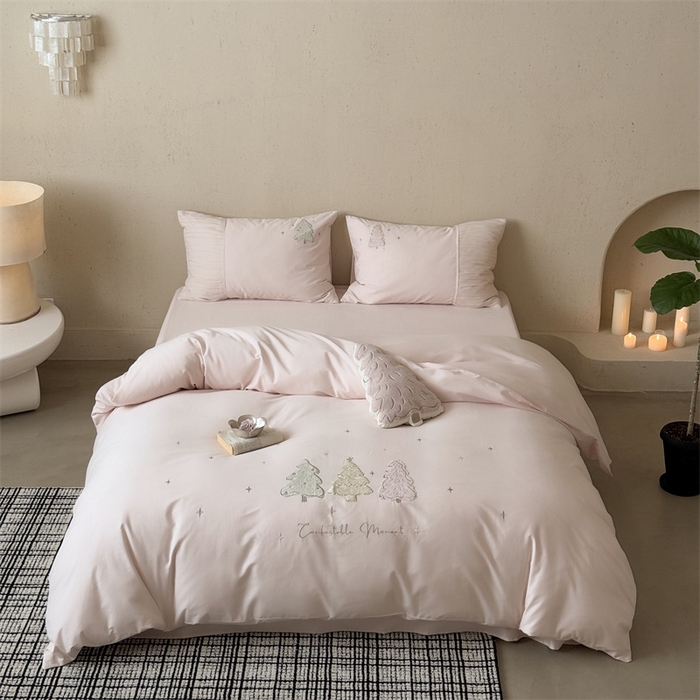 91家纺网 家纺一手货源 找家纺 （总）鹿班家居 2025新款秋冬款100S全棉磨毛毛巾绣系列四件套-椰树奶冻（标准会员-20元）