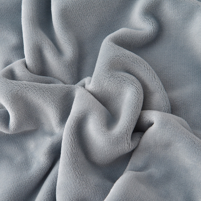 91家纺网 家纺一手货源 找家纺 牵依 2025新款高克重绣花牛奶绒四件套 可可熊-浅灰