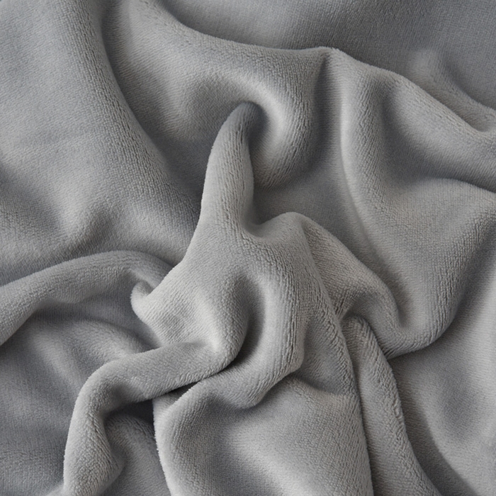 91家纺网 家纺一手货源 找家纺 牵依 2025新款高克重绣花牛奶绒四件套 可可熊-浅灰