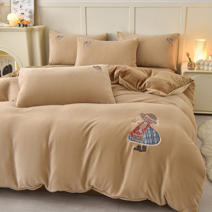 牵依 2025新款高克重绣花牛奶绒四件套 苏姑娘-奶咖