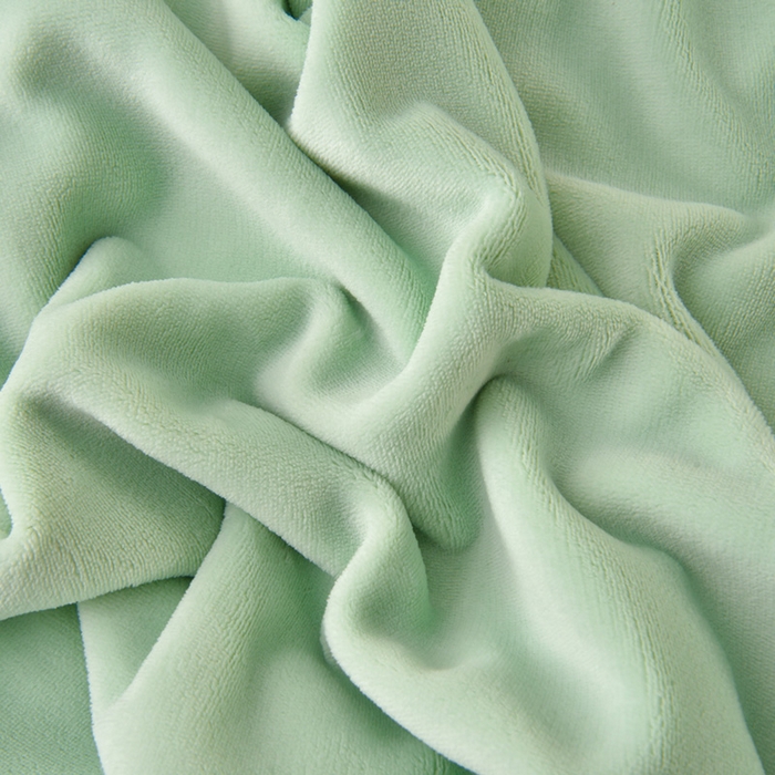 91家纺网 家纺一手货源 找家纺 牵依 2025新款高克重绣花牛奶绒四件套 足球小熊-奶油黄