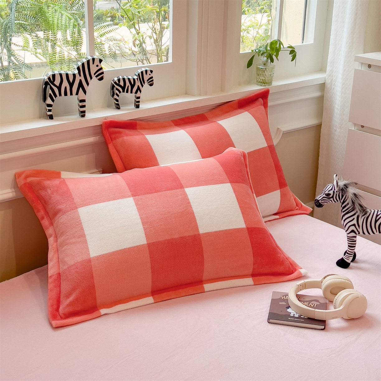 91家纺网 家纺一手货源 找家纺 （总）曲之慕 2025新款A类牛奶绒简约无印风格子四件套