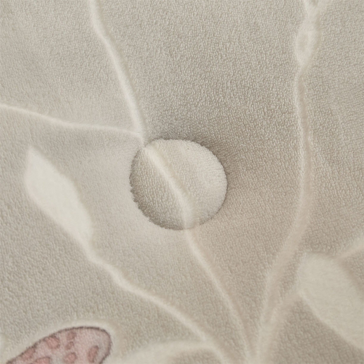 91家纺网 家纺一手货源 找家纺 换种生活 2025新款A类立体雕花绒冬被被子被芯 蝶舞花漾-浅绿