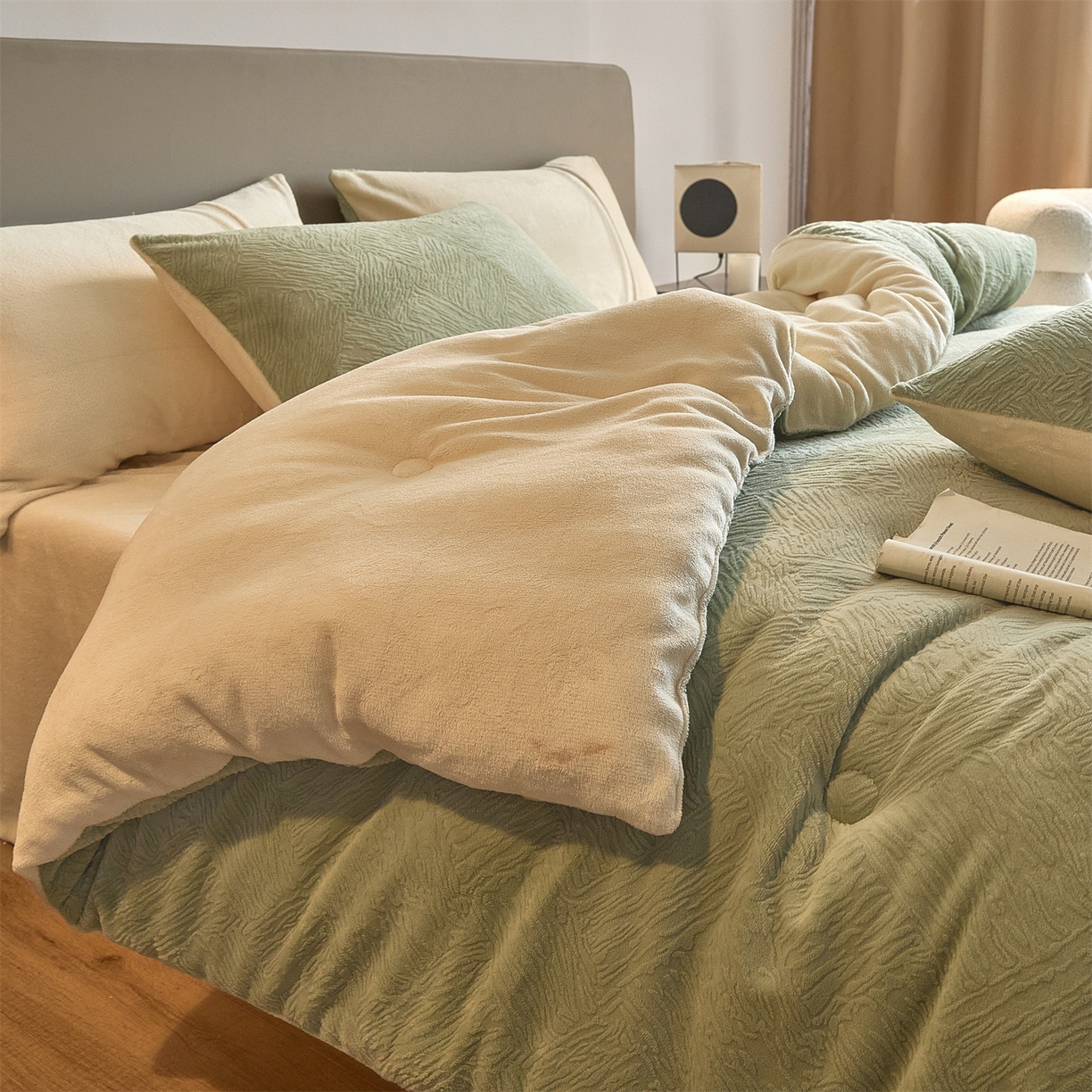 91家纺网 家纺一手货源 找家纺 换种生活 2025新款A类立体雕花绒冬被被子被芯 柔梦-橄榄绿