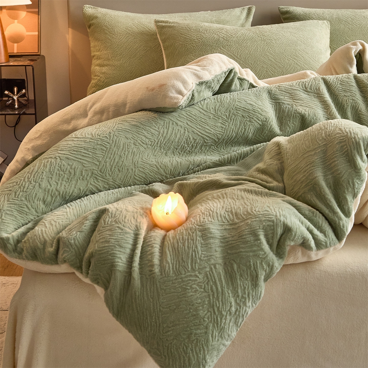 91家纺网 家纺一手货源 找家纺 换种生活 2025新款A类立体雕花绒冬被被子被芯 柔梦-橄榄绿