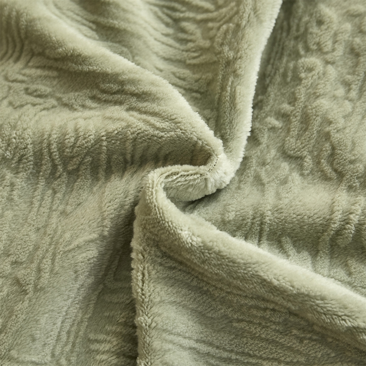 91家纺网 家纺一手货源 找家纺 换种生活 2025新款A类立体雕花绒冬被被子被芯 柔梦-橄榄绿