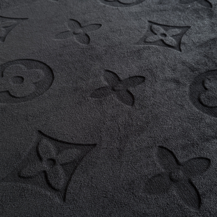 91家纺网 家纺一手货源 找家纺 （总）三悦四季 2025新款200克加厚牛奶绒剪花床笠跨境直播爆款