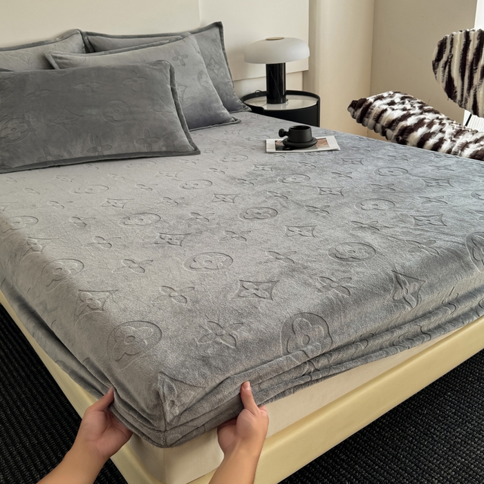 91家纺网 家纺一手货源 找家纺 （总）三悦四季 2026新款纯色亲肤磨毛防水床笠跨境直播爆款床笠三件套外贸可定制任意尺寸