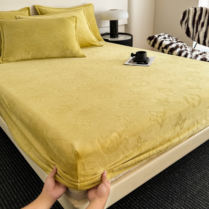 2025新款200克加厚牛奶绒剪花床笠跨境直播爆款 抹茶绿