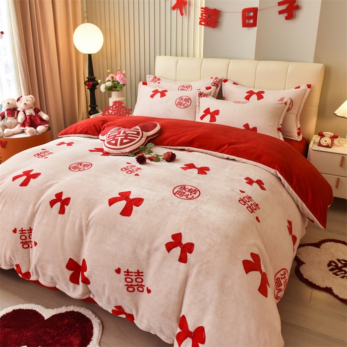 91家纺网 家纺一手货源 找家纺 （总）曲之慕 2025新款高克重牛奶绒简约婚庆四件套