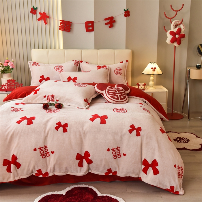 91家纺网 家纺一手货源 找家纺 （总）曲之慕 2025新款高克重牛奶绒简约婚庆四件套