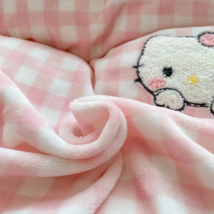 91家纺网 家纺一手货源 找家纺 茉礼 2025新款A类卡通加厚毛巾绣牛奶绒四件套 粉格kt