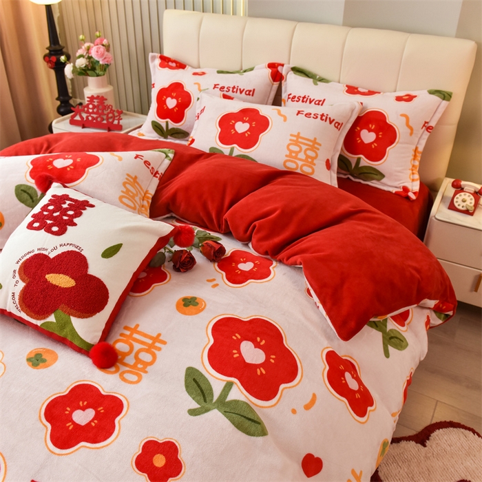 91家纺网 家纺一手货源 找家纺 曲之慕 2025新款高克重牛奶绒简约婚庆四件套 情定终生