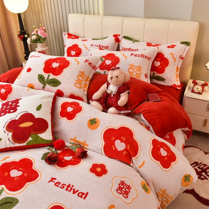 91家纺网 家纺一手货源 找家纺 曲之慕 2025新款高克重牛奶绒简约婚庆四件套 情定终生