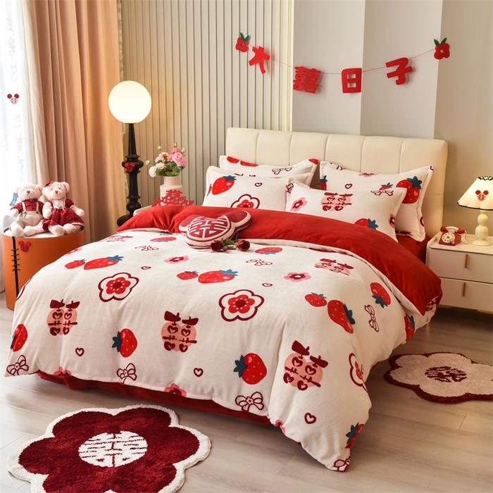 91家纺网 家纺一手货源 找家纺 曲之慕 2025新款高克重牛奶绒简约婚庆四件套 囍多多