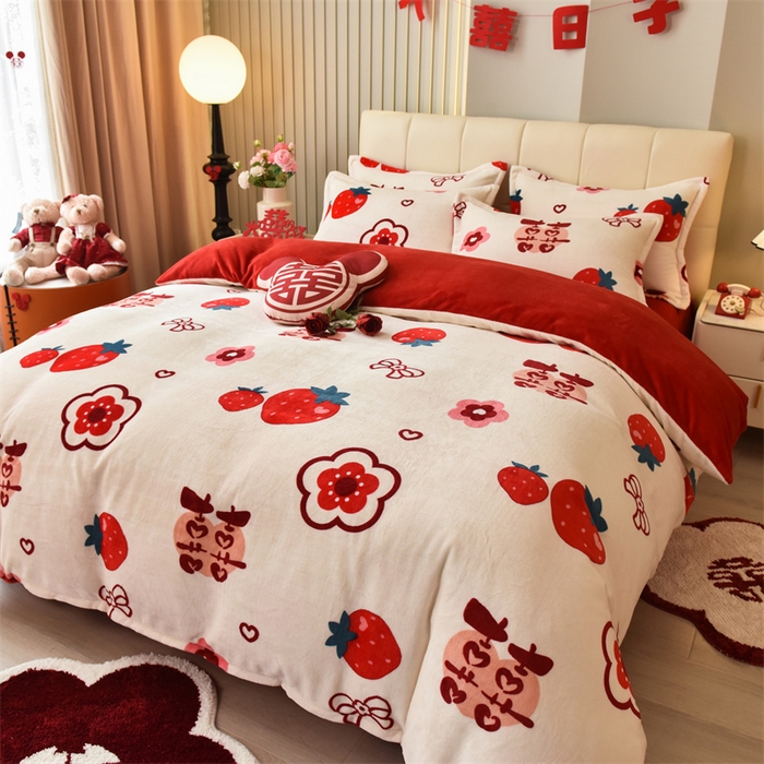 91家纺网 家纺一手货源 找家纺 曲之慕 2025新款高克重牛奶绒简约婚庆四件套 囍多多