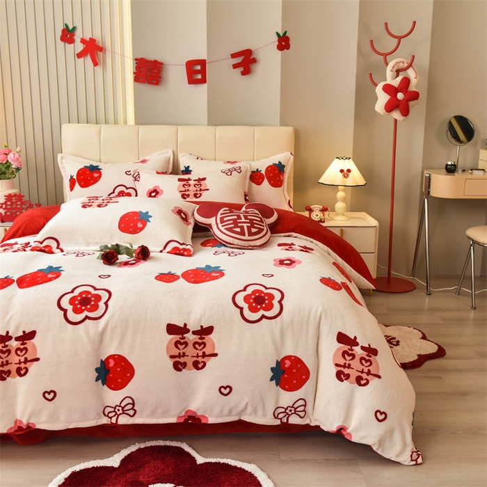 91家纺网 家纺一手货源 找家纺 曲之慕 2025新款高克重牛奶绒简约婚庆四件套 囍多多