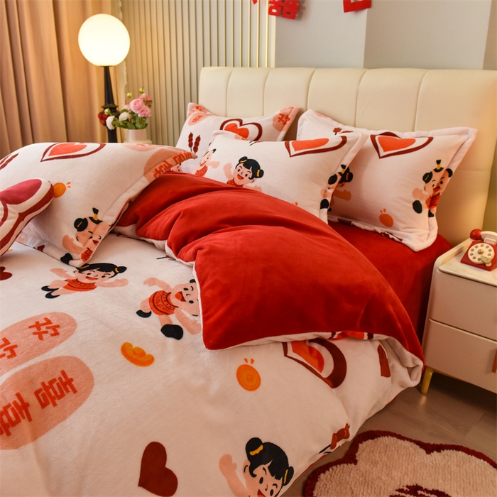 91家纺网 家纺一手货源 找家纺 曲之慕 2025新款高克重牛奶绒简约婚庆四件套 心心相印